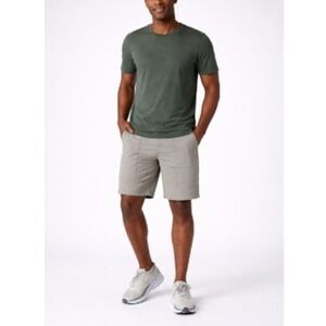 Vuori Men's Shiitake Classic Performance Barren Shorts Size 31 NWT